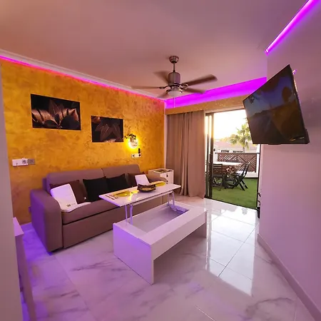 Apartment Moderno Y Luminoso Atico Con Vistas Y Piscina *