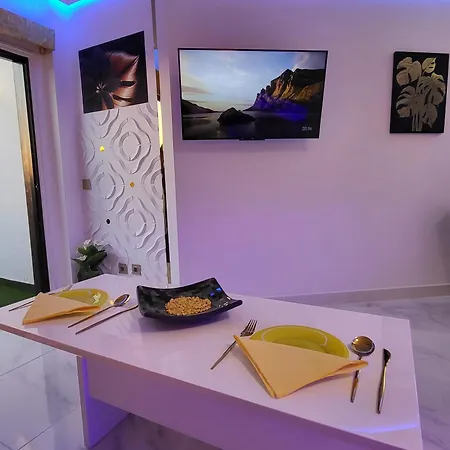 Moderno Y Luminoso Atico Con Vistas Y Piscina Apartmán *