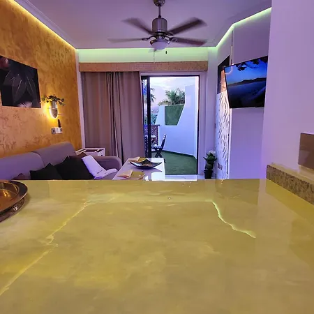 Lägenhet Moderno Y Luminoso Atico Con Vistas Y Piscina *