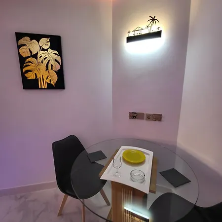 Moderno Y Luminoso Atico Con Vistas Y Piscina Lägenhet *